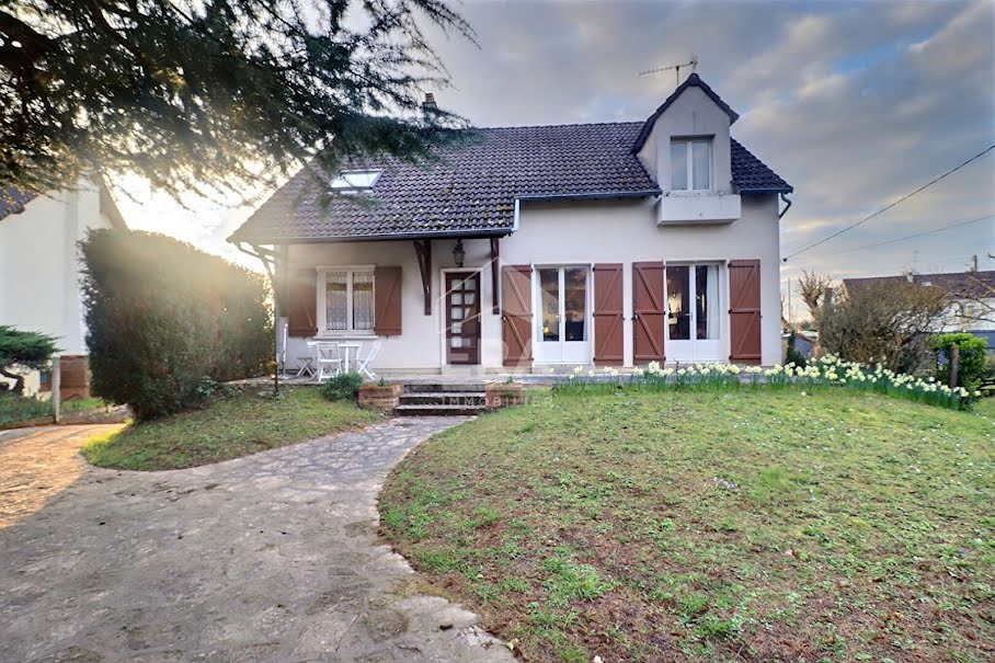 Vente maison 6 pièces 160 m² à Morigny-Champigny (91150), 344 500 €