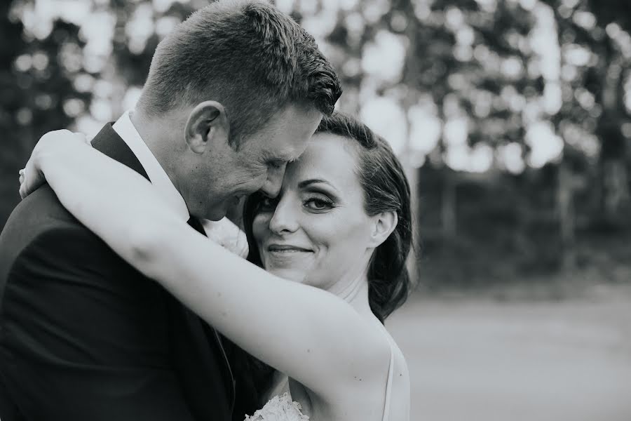 Wedding photographer Jacey Searra (jaceysearra). Photo of 12 November 2019