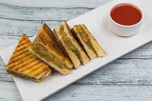 Grilled Aloo Matar Sandwich