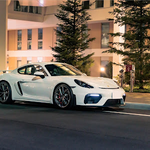 ケイマン GT4