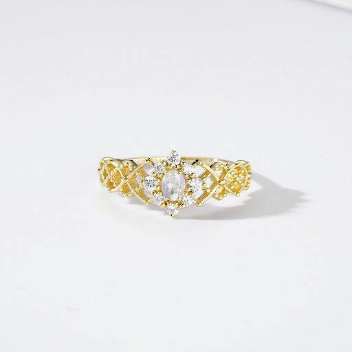 Title 1, First Snow Crystal Gorgeous Ring Natural Moonst...