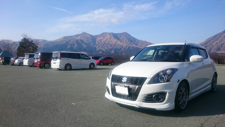 スイフトスポーツのドライブ・スイフトスポーツ・zc32・阿蘇に関するカスタム事例の投稿画像5枚目