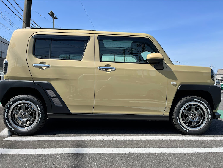タフトのLA900S・タフト・ダウンサス取付・タナベNF210に関するカスタム事例の投稿画像3枚目