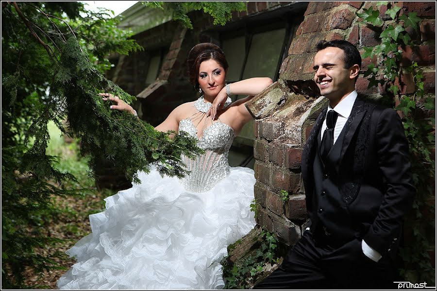 Wedding photographer Valeriy Primost (raw4war). Photo of 25 June 2013