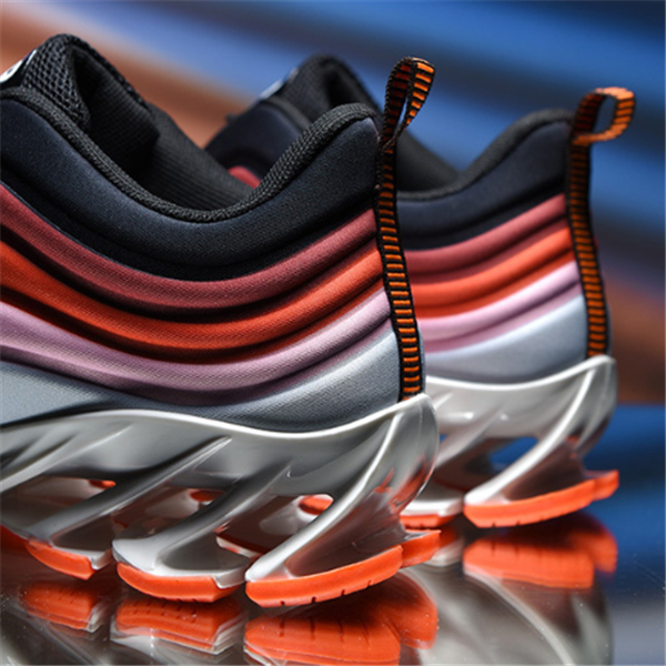 Blade shoes for superior performance in motion. Innovative design, exceptional comfort, and optimal grip. Elevate your a