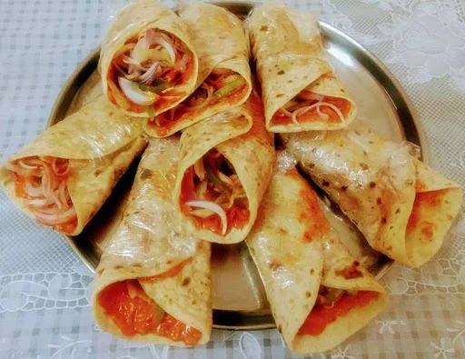 Aloo Schezwan Roll