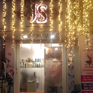 J & S Hair N Beauty Studio photo 2