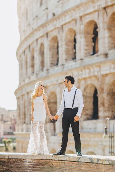 Fotógrafo de casamento Dmitry Agishev (romephotographer). Foto de 4 de março 2019