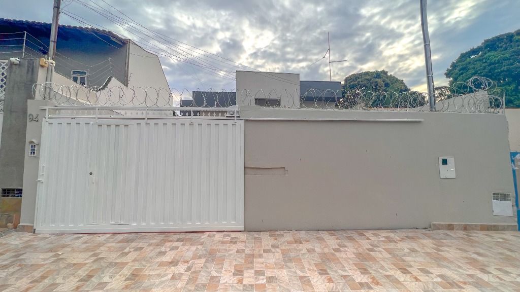 Casa à venda, 221 m² por R$ 600.000,00 - São Benedito - Uberaba/MG