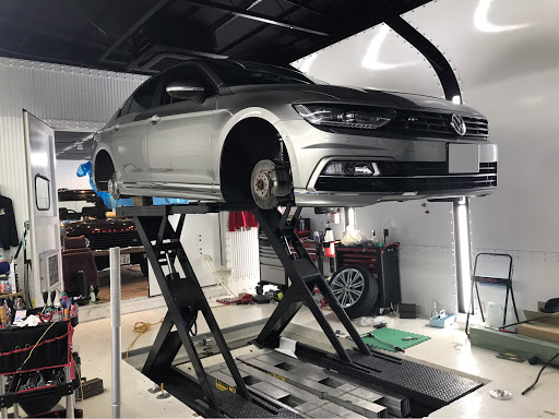 パサート セダン のマフラー不具合 ディーラー保証 クレーム 車高調に関するカスタム メンテナンスの投稿画像 車のカスタム情報はcartune