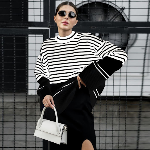 Title 6, Womens Turtleneck Knitted Striped Loose Sweater