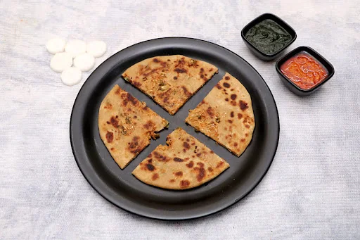 Mooli Paratha