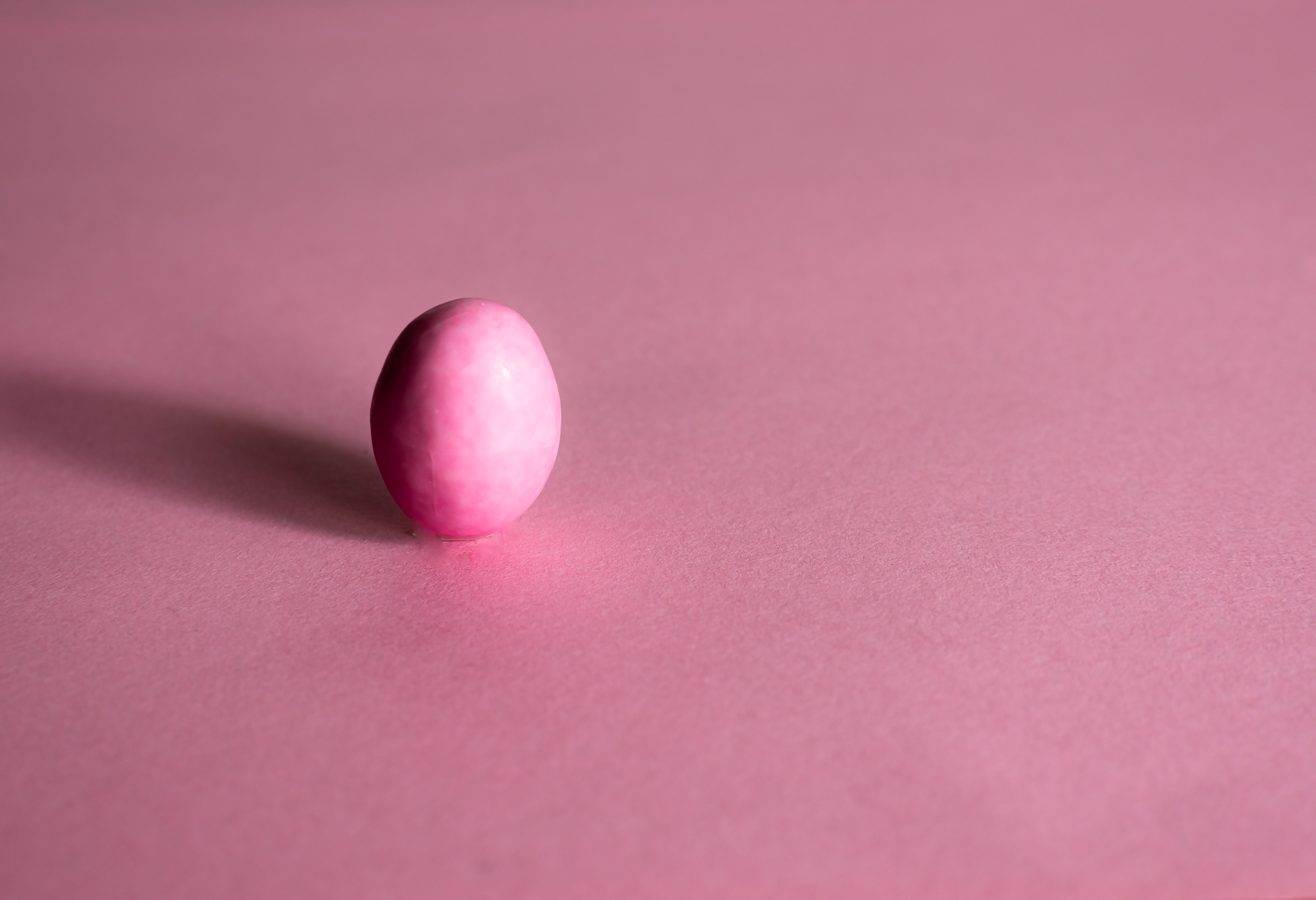 Minimal pink egg di marinafranzone