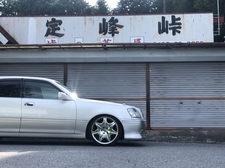 クラウンロイヤルのドライブ・レッドメモリー・エムズガレージ・KP garageに関するカスタム事例の投稿画像2枚目