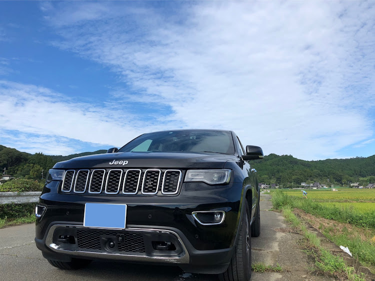 グランドチェロキーの#グランドチェロキー・#jeepに関するカスタム事例の投稿画像1枚目