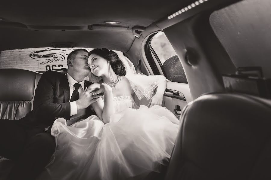 Wedding photographer Alena Khilya (alena-hilia). Photo of 12 October 2015