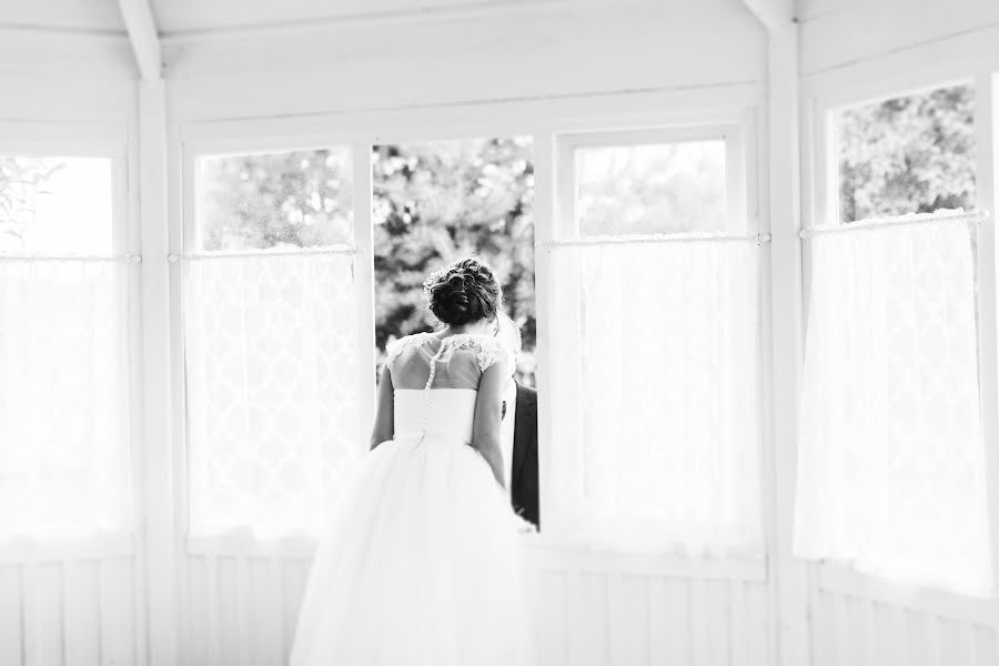 Wedding photographer Katerina Grishekina (glediska). Photo of 3 February 2016