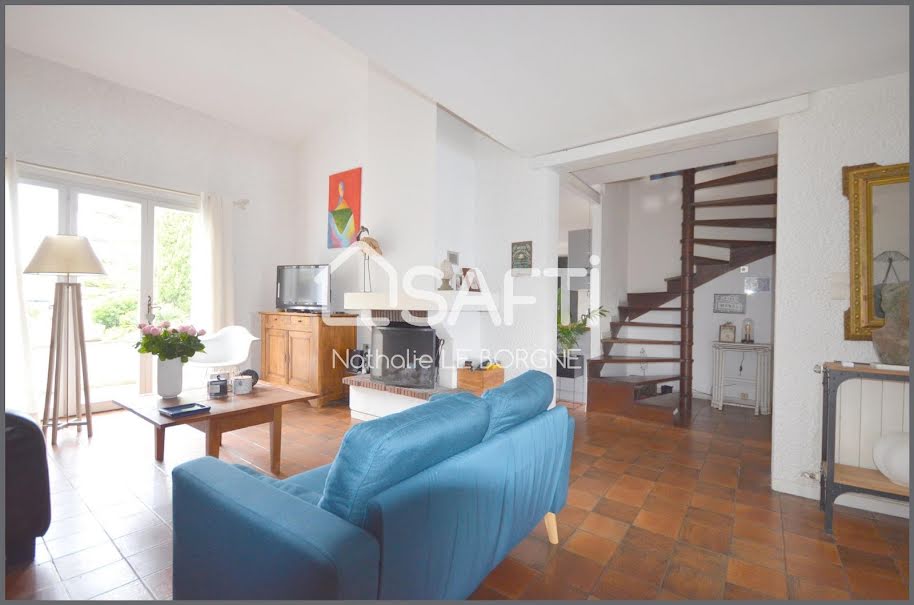 Vente maison 7 pièces 180 m² à Castres (81100), 355 000 €