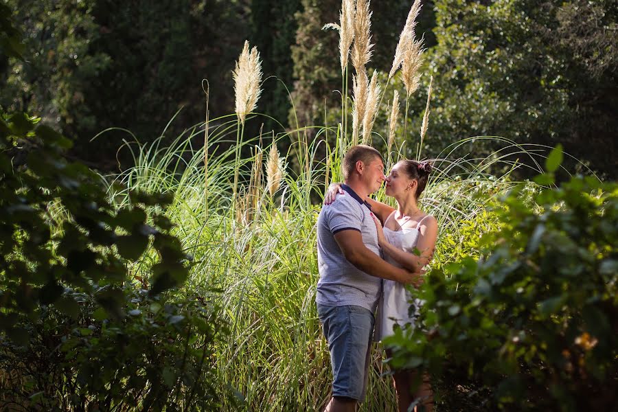 Fotografo di matrimoni Viktoriya Avdeeva (vika85). Foto del 12 marzo 2018