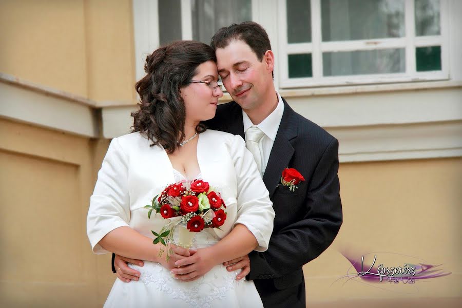 Fotógrafo de casamento Tamara Beliczai Braunitzerné (kepszeresz). Foto de 3 de março 2019