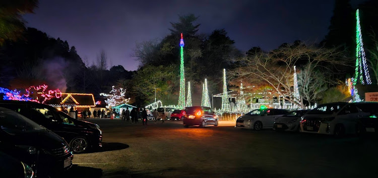エブリイワゴンの12月もよろしくお願いします・スタッドレスタイヤへ交換・いすみ市「もりむら」・雅(CUSTOM雅Family)・クォードの森イルミネーションに関するカスタム事例の投稿画像12枚目