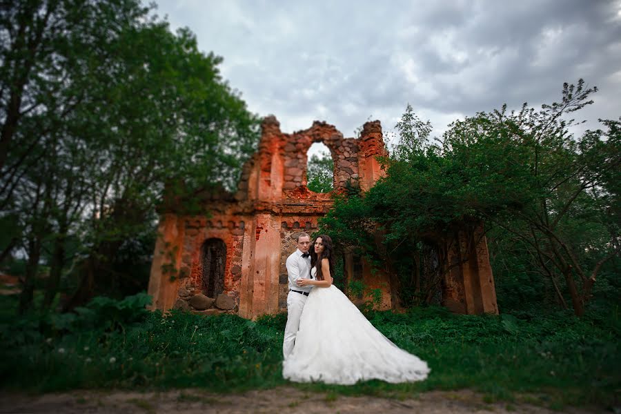 Fotografo di matrimoni Eduard Kalinin (edwards). Foto del 24 giugno 2015