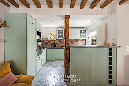 Maison contemporaine avec jardin et terrasse 4