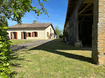 maison à Monclar-de-Quercy (82)