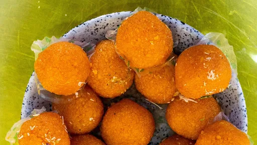 Motichoor Laddu