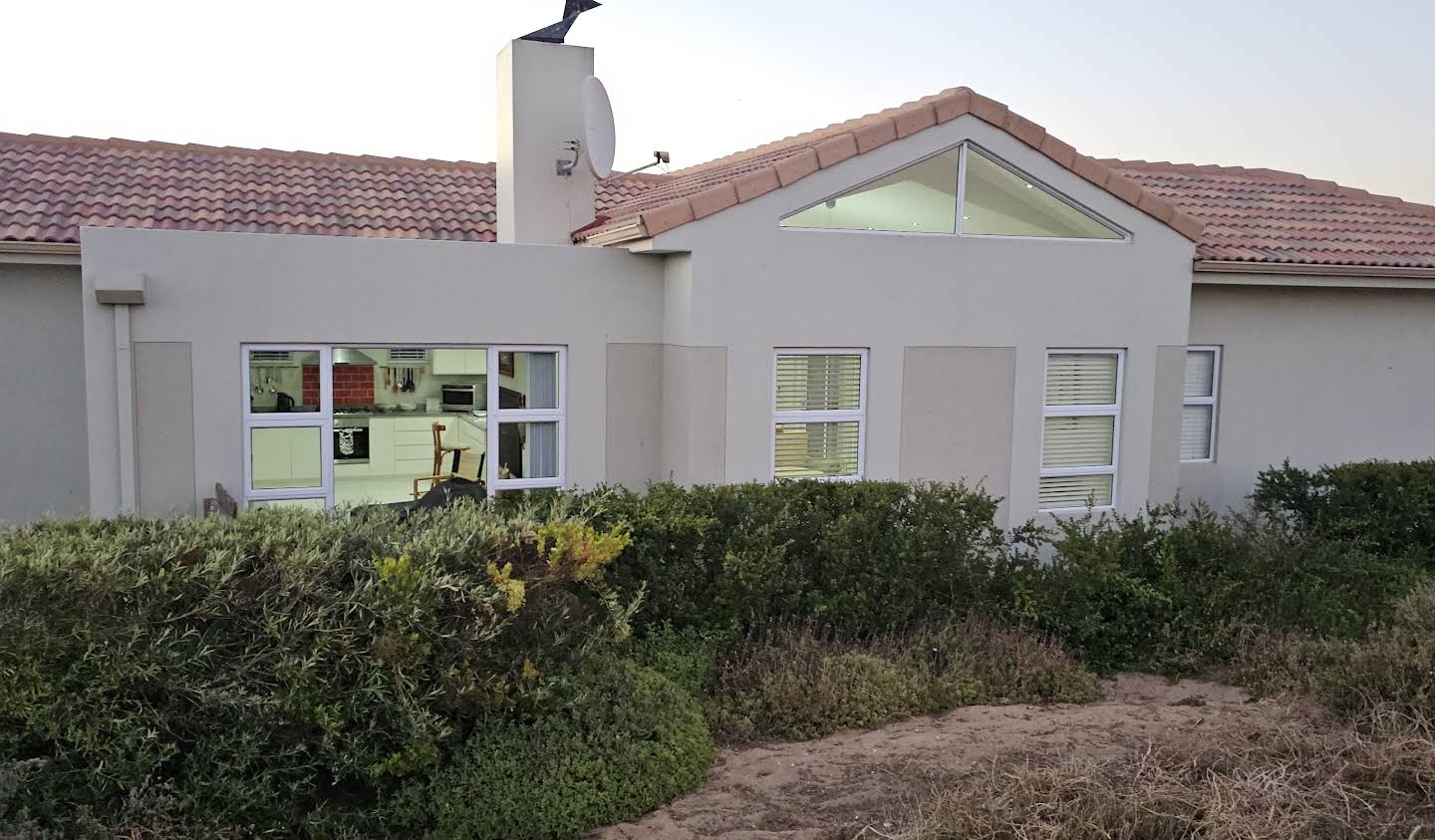 House with garden Langebaan