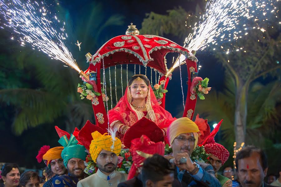 結婚式の写真家Ritesh Panchal (riteshpanchal)。2019 7月21日の写真