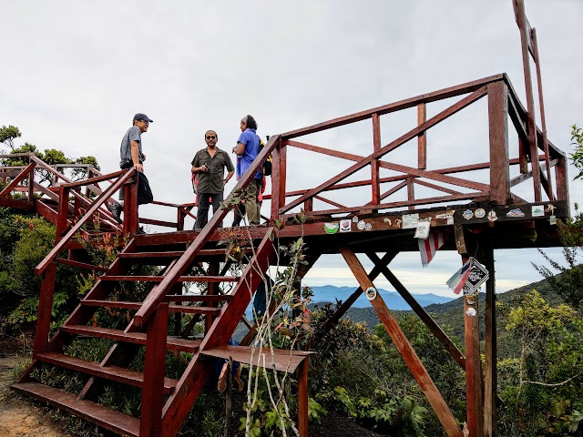 Maragang Hill Peak