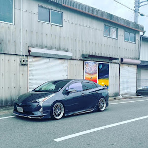 プリウス ZVW51
