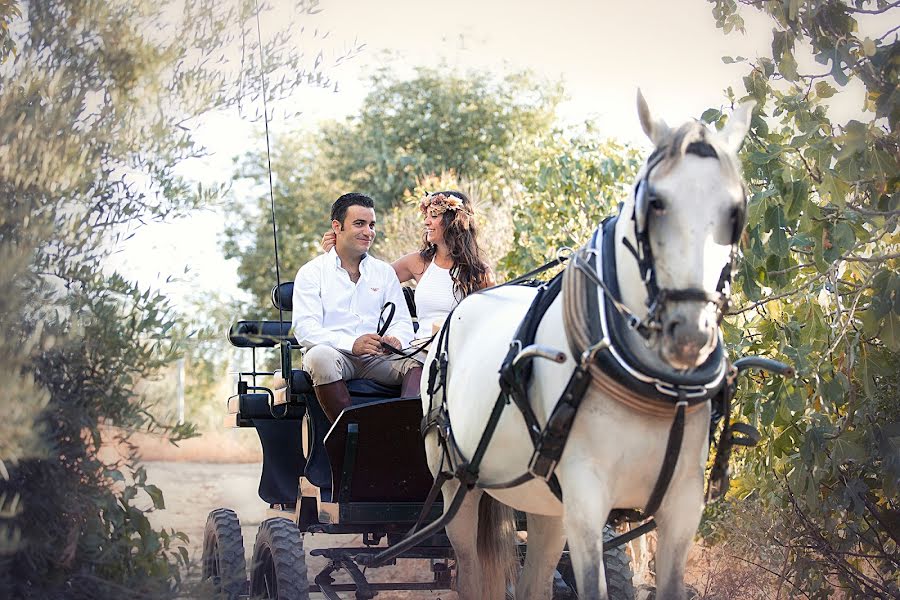 Fotografo di matrimoni Toñy Cruz Calle (tonycruzcal). Foto del 16 novembre 2016