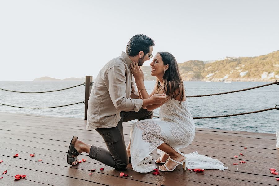 Wedding photographer Jean Pierre Michaud (acapierre). Photo of 30 December 2021