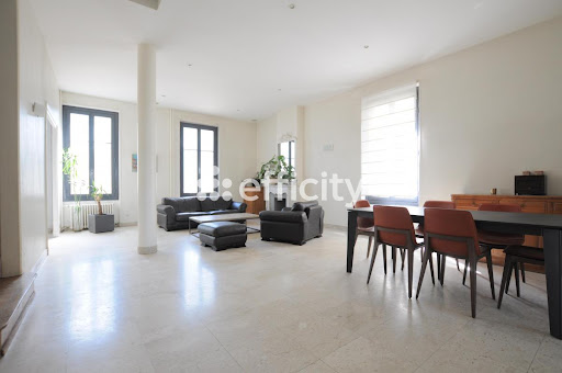 House with terrace 4