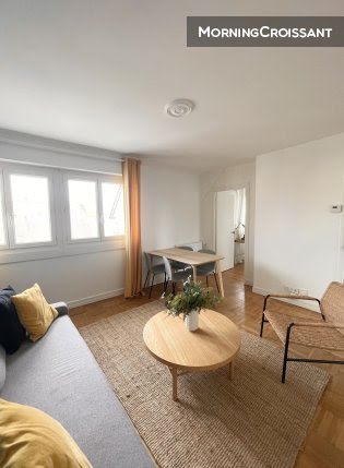 Location meublée appartement 4 pièces 61 m² à Lorient (56100), 1 150 €