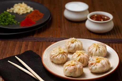 Veg Manchurian Steamed Momos (6pcs)