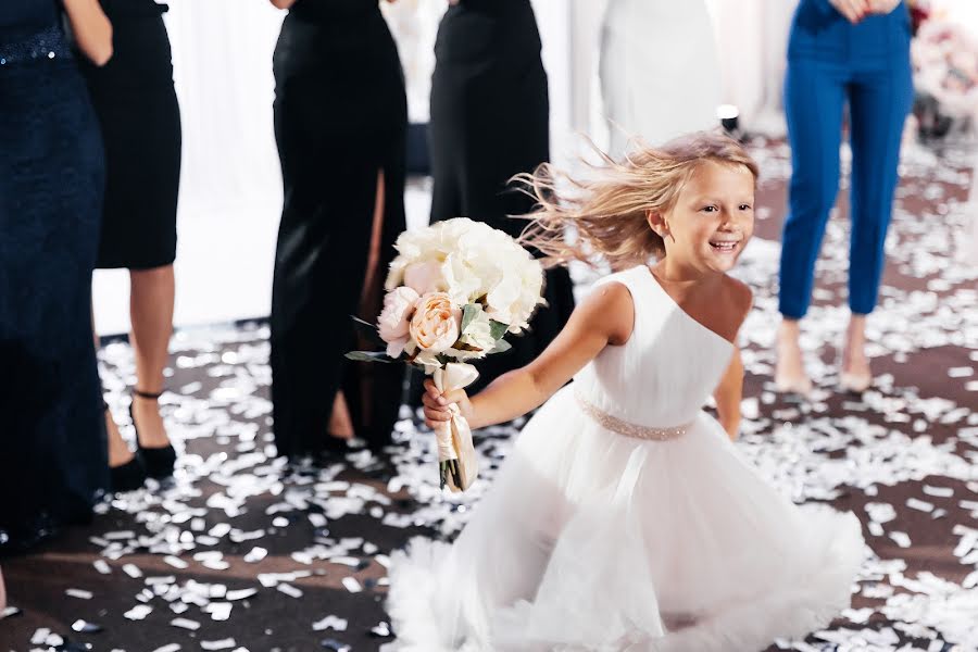 Fotógrafo de casamento Yuriy Kozar (kozar). Foto de 12 de dezembro 2021