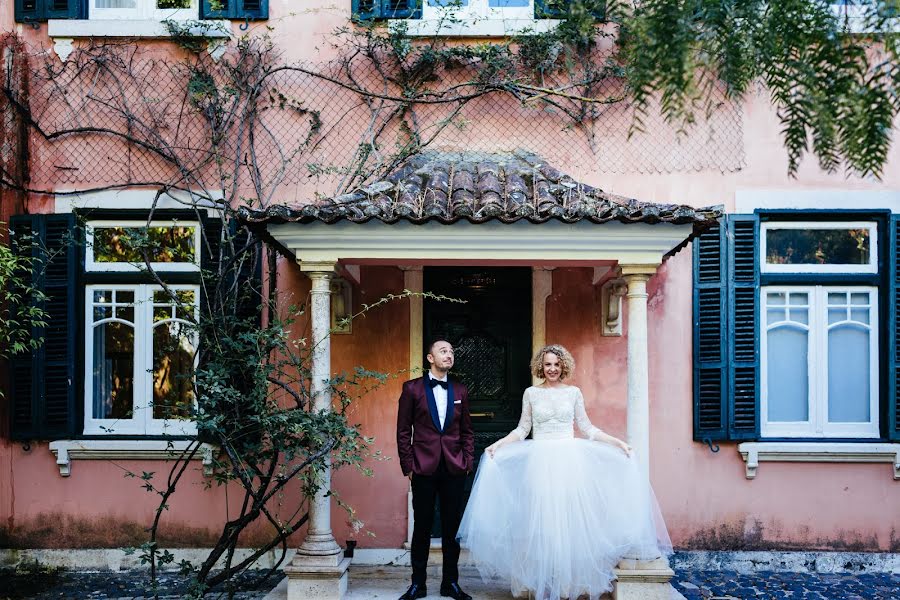 Wedding photographer Emanuele Siracusa (yourstorynphotos). Photo of 2 August 2018