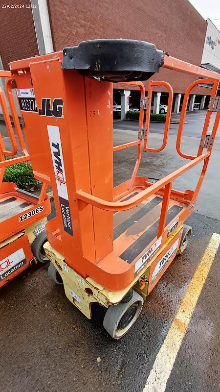 Picture of a JLG 1230ES