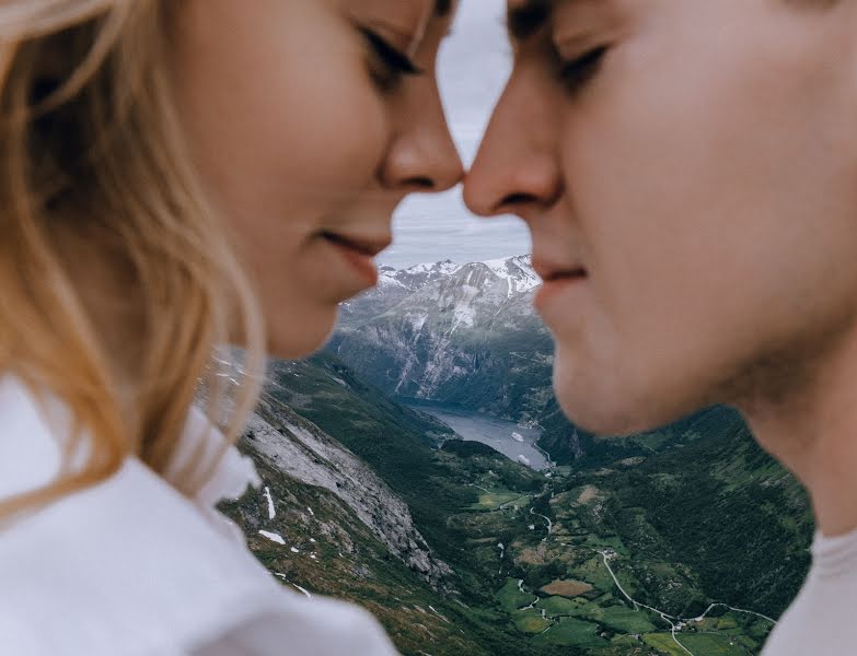 Fotógrafo de casamento Viktoriya Romanova (panna). Foto de 6 de setembro 2019