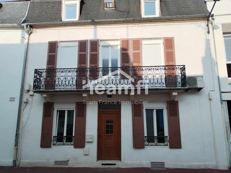 Vente maison 5 pièces 114 m² à Vichy (03200), 252 000 €