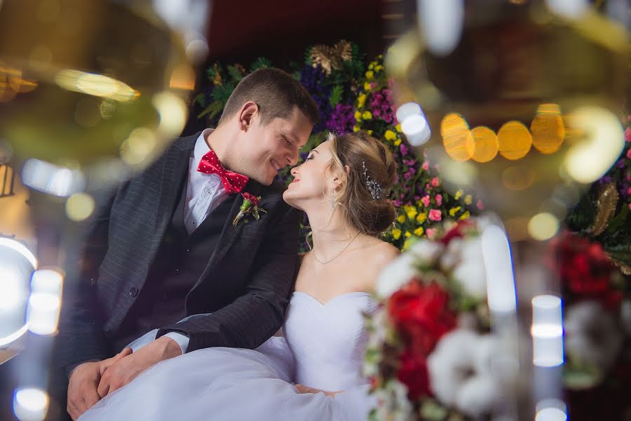 Fotógrafo de casamento Fedor Podgurskiy (theodorsunray). Foto de 13 de fevereiro 2017