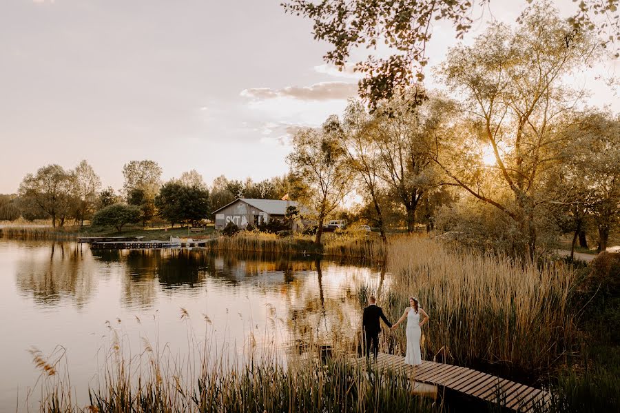 Fotógrafo de casamento Marcin Łabuda (thousandframes). Foto de 18 de maio 2022