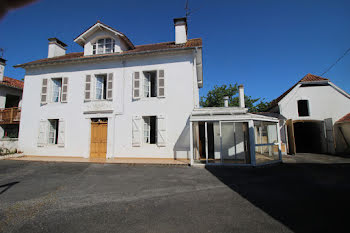 maison à Bordes (64)