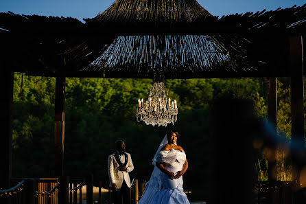 Fotografo di matrimoni Marius Tudor (mariustudor). Foto del 5 ottobre 2022