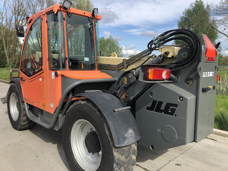 Picture of a JLG 3513