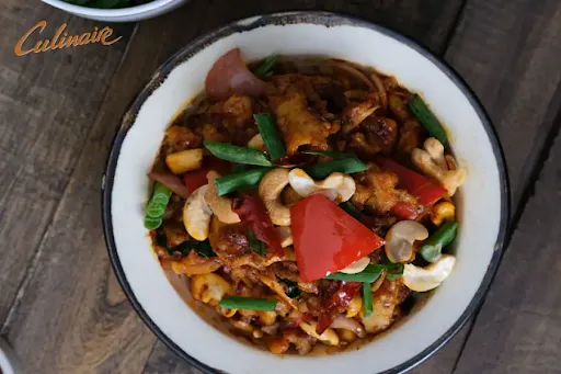 Wok Tossed Chicken With Cashewnut