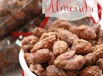 Slow Cooker Cinnamon Almonds was pinched from <a href="http://therecipecritic.com/2012/10/slow-cooker-cinnamon-almonds/" target="_blank">therecipecritic.com.</a>